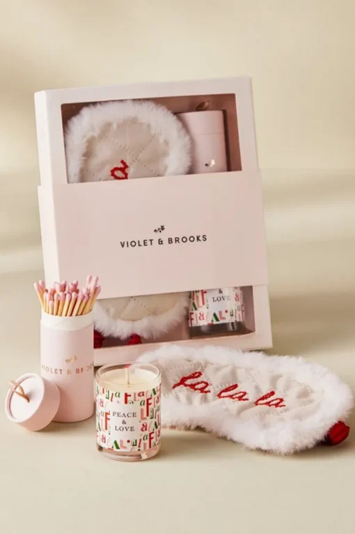 Soft Surroundings Holly Jolly Mask Gift Set- Beauty